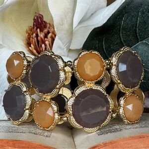 New York & Company Gold Tone Stretch Bracelet Brown Caramel Faceted Stones